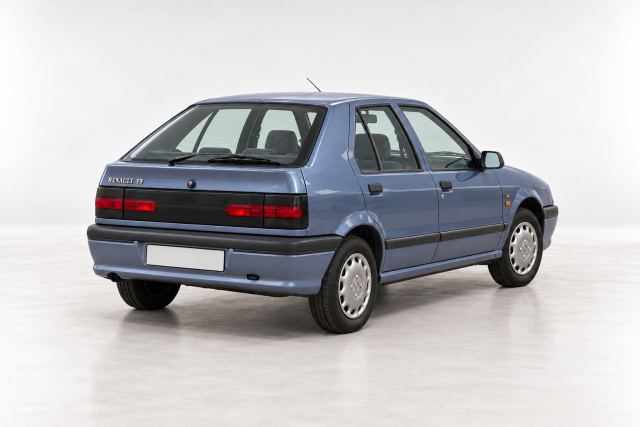Renault 19