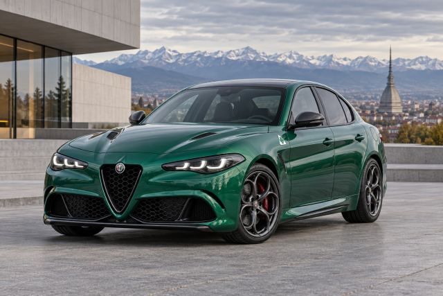Alfa Romeo Giulia · 2024