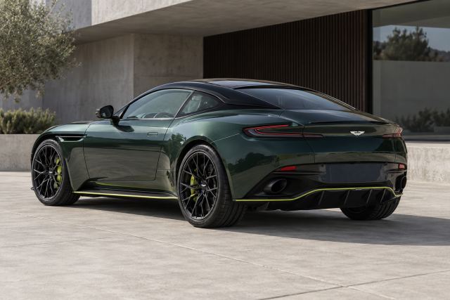 Aston Martin DB11