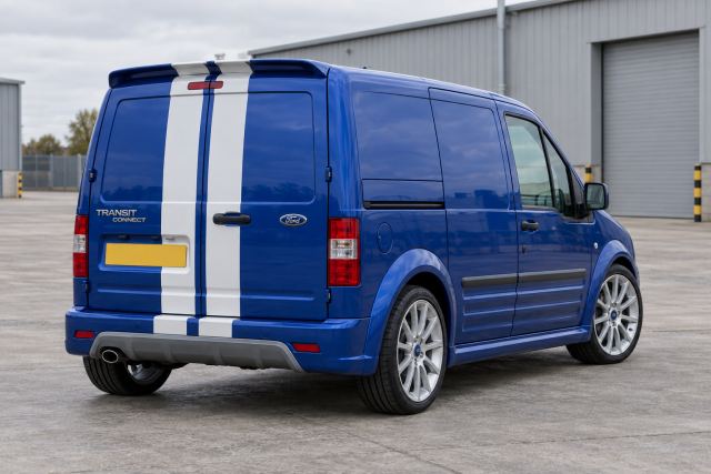 Ford Transit Connect · 2010
