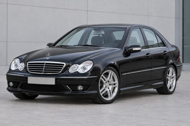 Mercedes-Benz Clase C · 2005