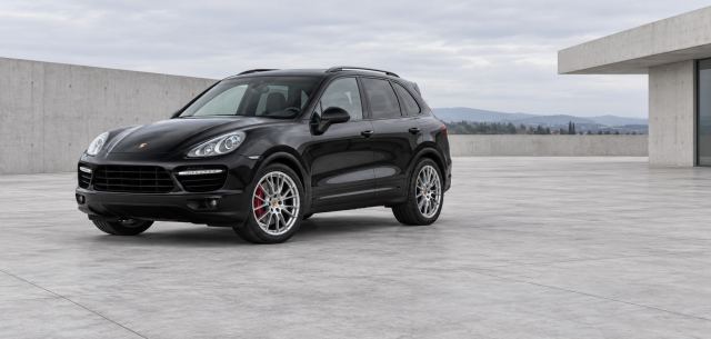 Porsche Cayenne · 2013
