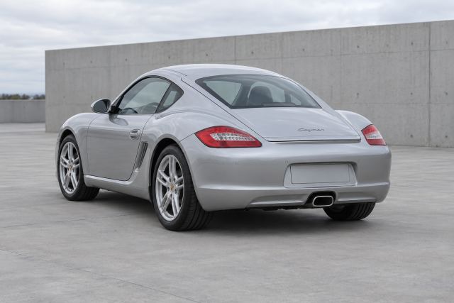 Porsche Cayman · 2009